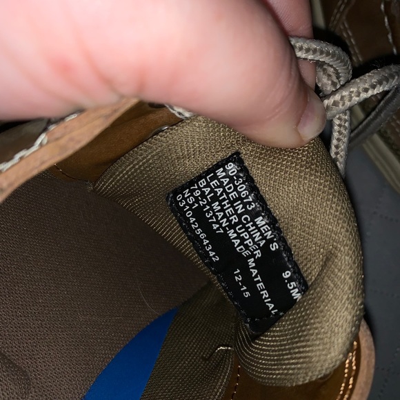 Dockers - Picture 3 of 3